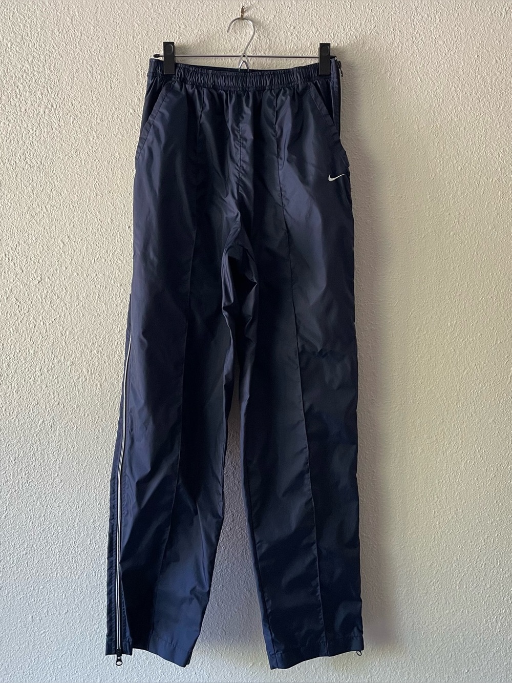Nike Y2K Navy Track Pants Full Zip Legs Swoosh Windbreaker Pants Mens L